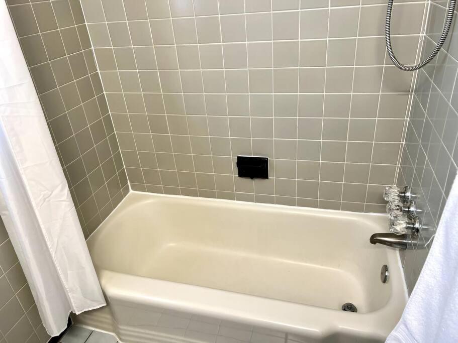 New 3 Brd Modern Urban Gateway Apartment Arlington Ngoại thất bức ảnh